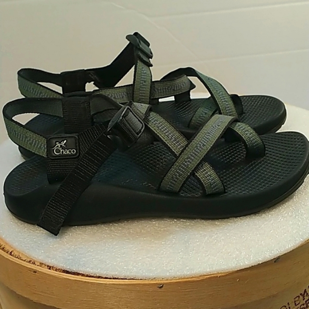 Chaco Women's Black and Olive Green Z/Cloud Sport Sandals